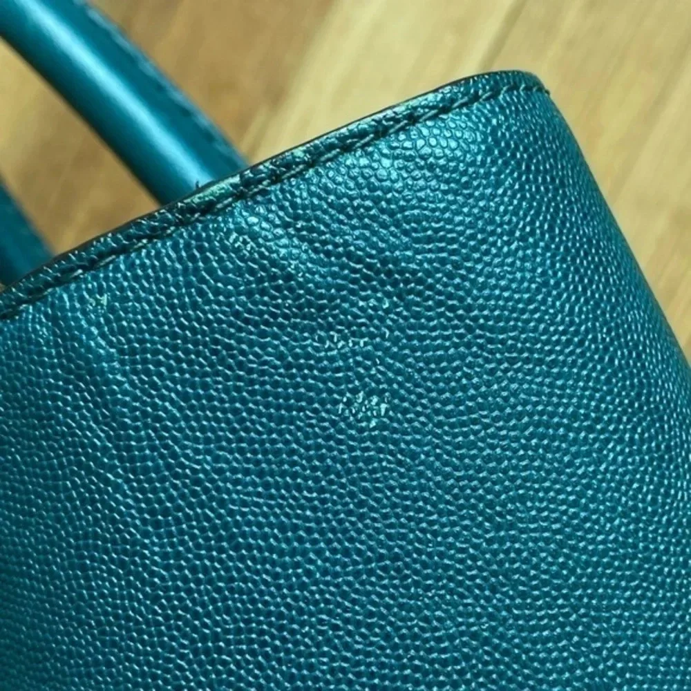 Henri Bendel • Rare Limited Edition Pebble Green A List Satchel - Picture 12 of 15